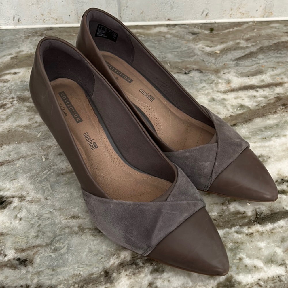Clarks Taupe Heels